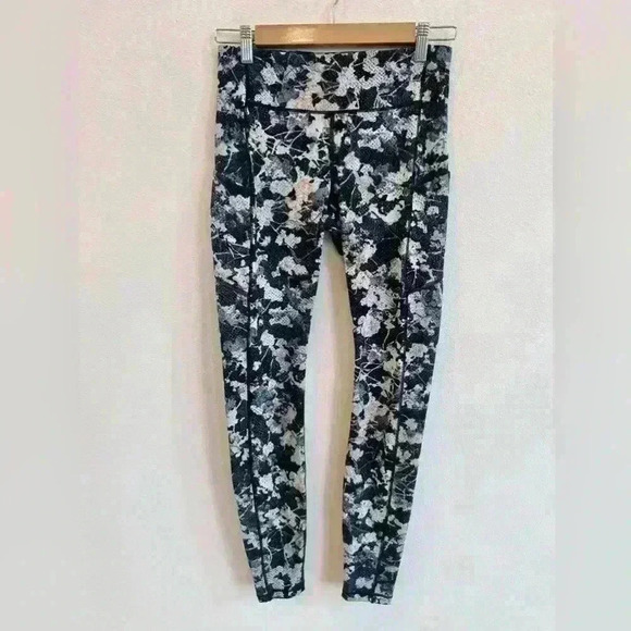 Lululemon Spring Bloom Multi Speed Up Tights Size 6 - Picture 1 of 11